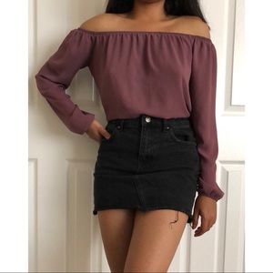 Off shoulder mauve top